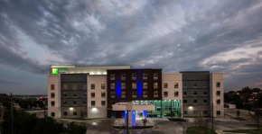  Holiday Inn Express & Suites Garland E - Lake Hubbard I30, an IHG Hotel  Гарленд